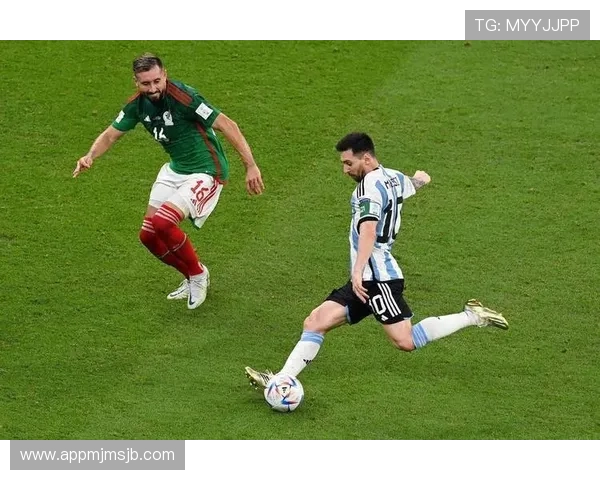 世界杯十大精彩进球带你领略足球比赛中的经典瞬间 世界杯十大精彩进球带你领略足球比赛中的经典瞬间